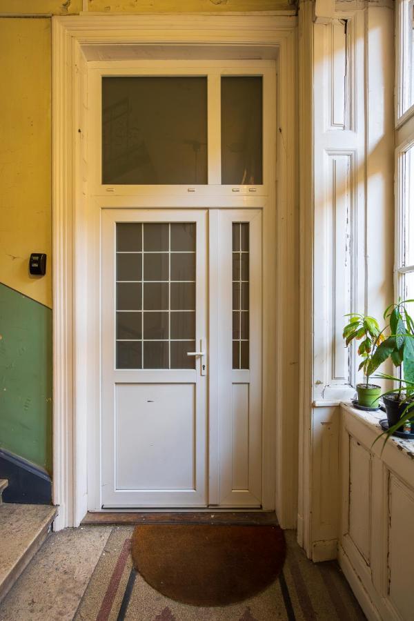 Spacious Luxury Apartment At The Heart Of Budapest Exterior photo